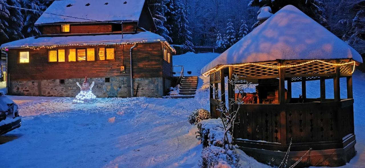 Patakvoelgye Vendeghaz Villa Izvoare  Exterior foto
