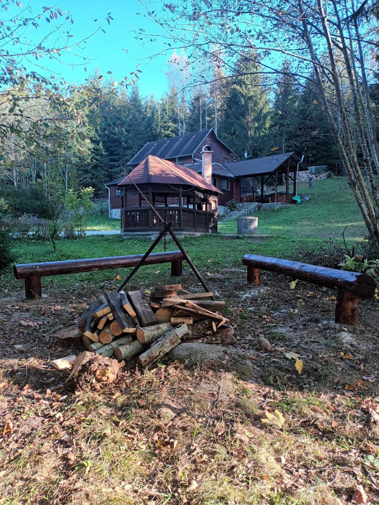 Patakvoelgye Vendeghaz Villa Izvoare  Exterior foto